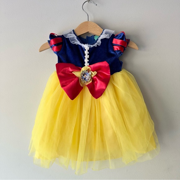 Disney Other - Disney Snow White Dress